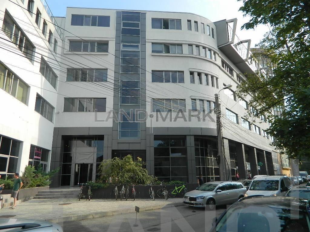 Spatii birouri ,200 mp  400 mp, cladire noua, Central Timisoara