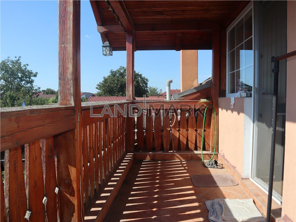 Vila 4 dormitoare, zona Ronat