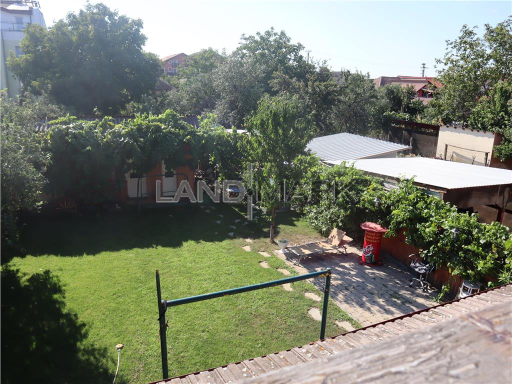 Vila 4 dormitoare, zona Ronat