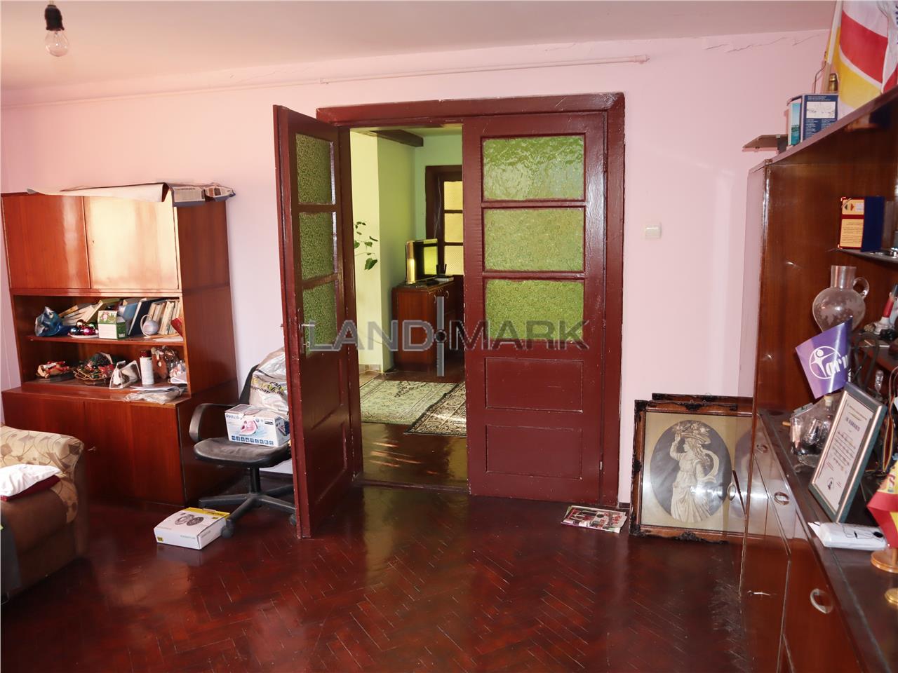 COMISION 0% CASA UNIFAMILIARA STRADA LINISTITA ZONA MODERN