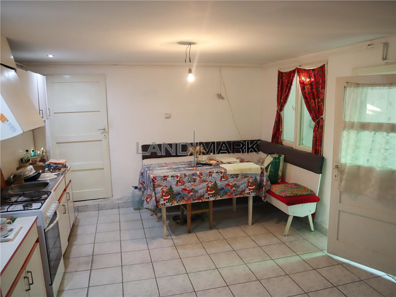 COMISION 0% CASA UNIFAMILIARA STRADA LINISTITA ZONA MODERN