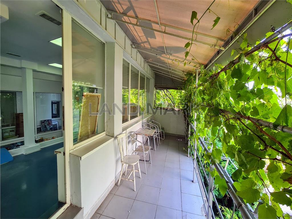 EXCLUSIVITATE! Spatiu SAD, 200 mp Parter, zona Favorit