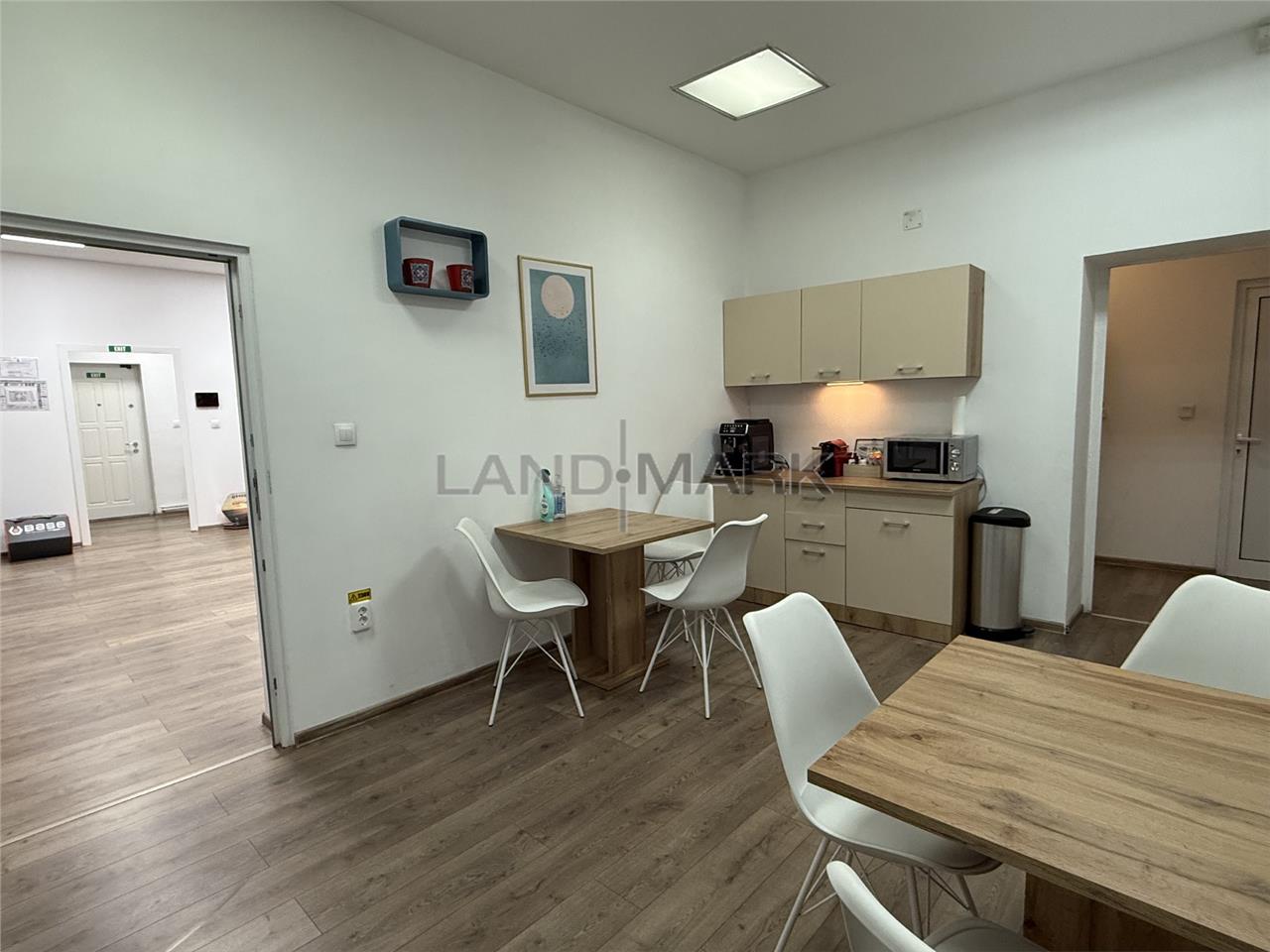 EXCLUSIVITATE! Spatiu SAD, 200 mp Parter, zona Favorit