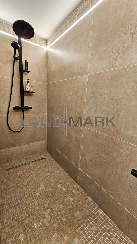 COMISION 0% Apartament premium, mobilat 3 camere 2 bai Dumbravita Kauf