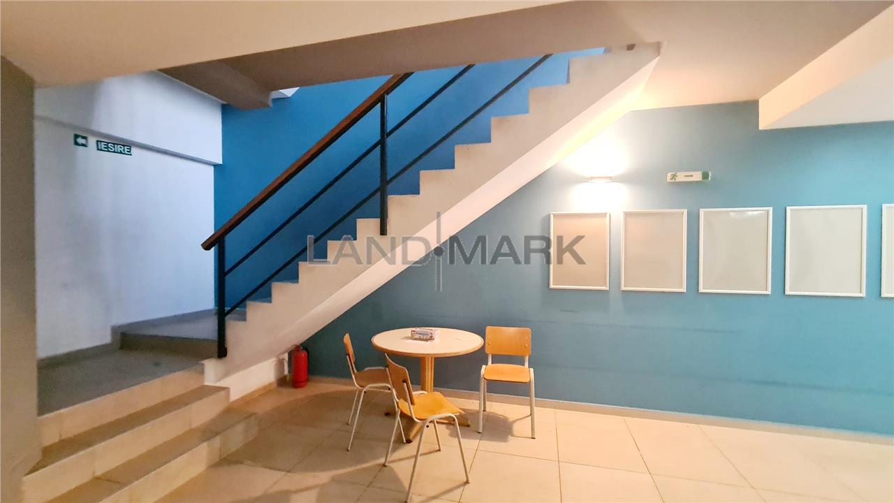 EXCLUSIVITATE! Cladire multifunctionala moderna