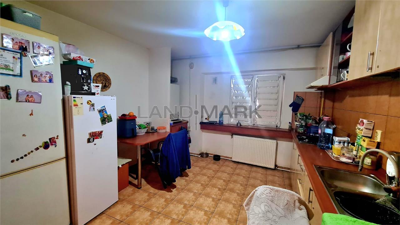 Apartament cu 5 camere Timisoara , zona Girocului