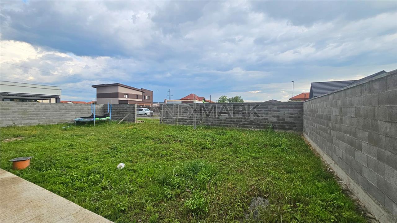 DUPLEX spatios mobilat cu garaj Dumbravita intre Ion Creanga si Mures