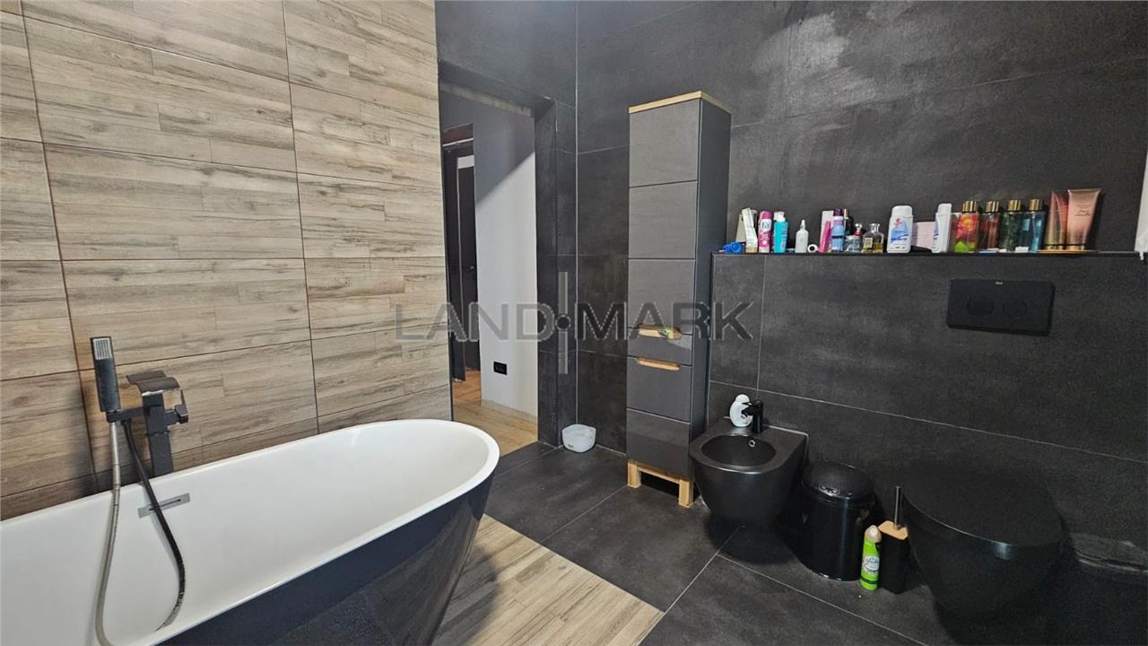 DUPLEX spatios mobilat cu garaj Dumbravita intre Ion Creanga si Mures