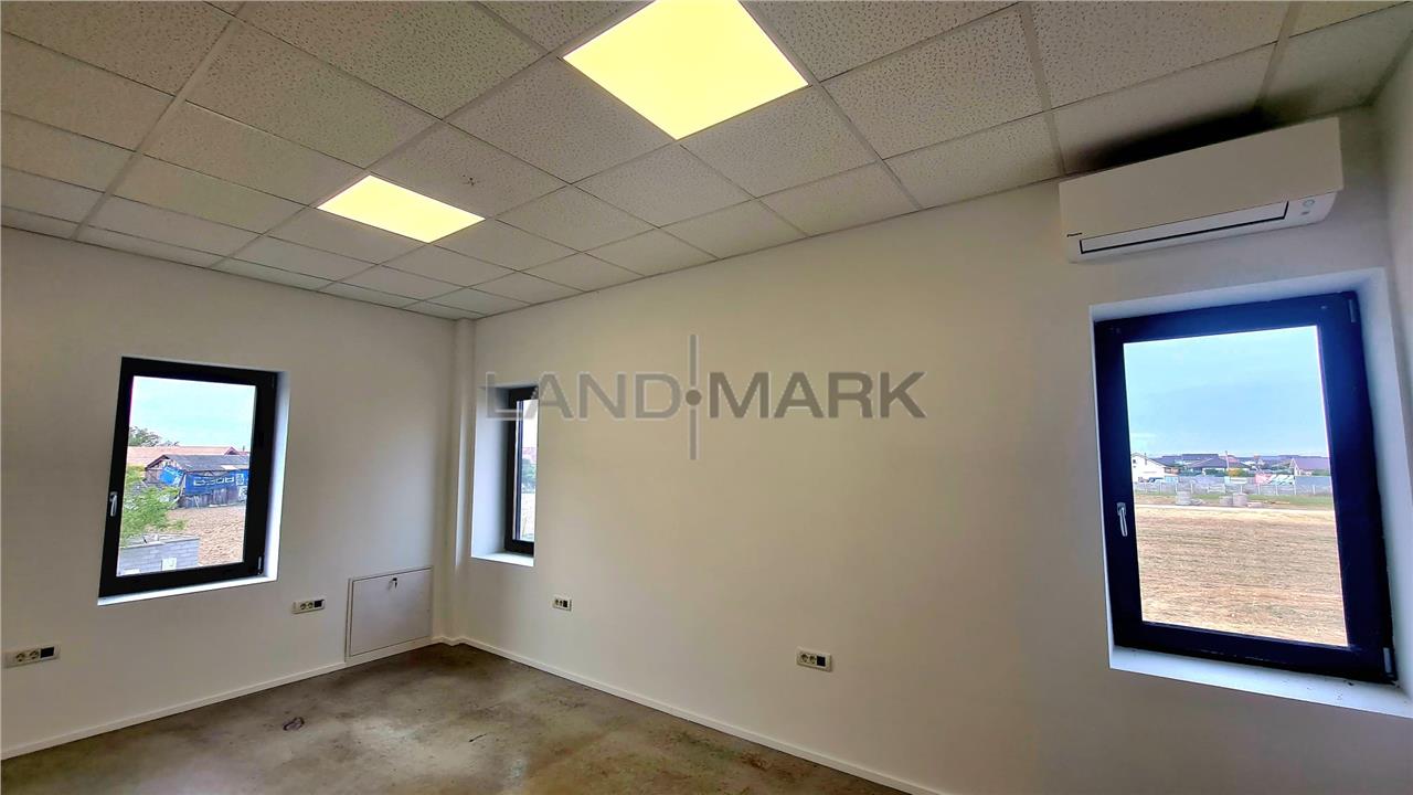 Hala de vanzare 595 mp, Zona Mosnita Noua