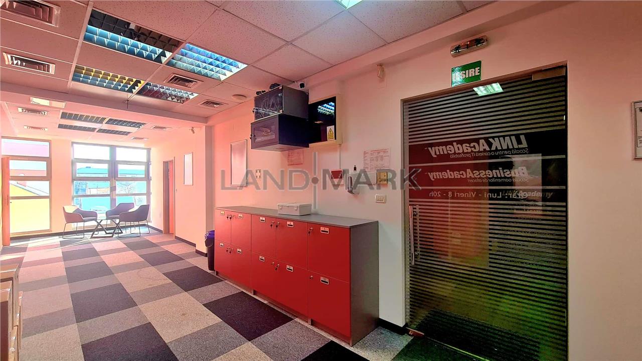 Spatiu SAD birouri / servicii de inchiriat, Zona Complex Olimpia