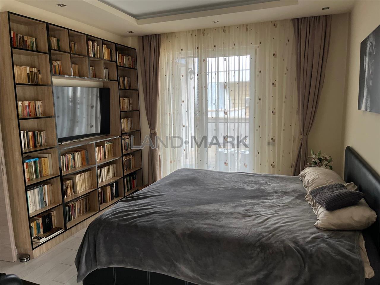 Penthouse de vanzare in zona Aradului Hornbach