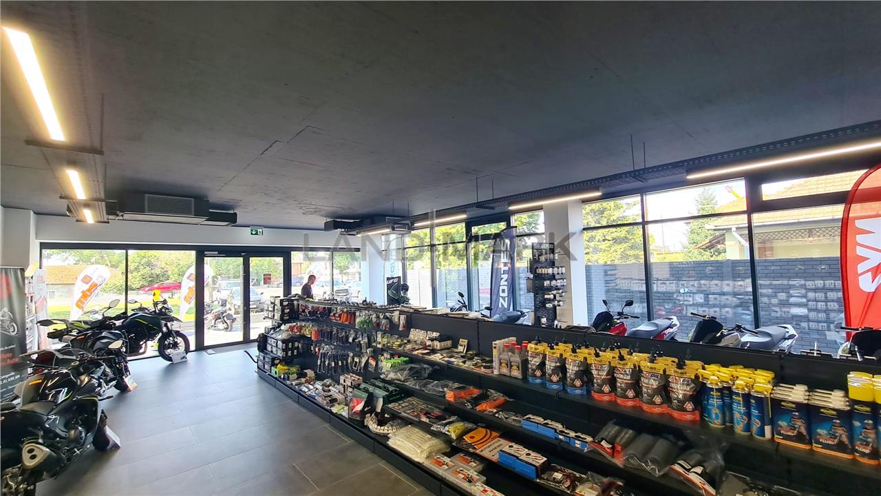 Cladire Comerciala P+3E, pozitie strategica la bulevard