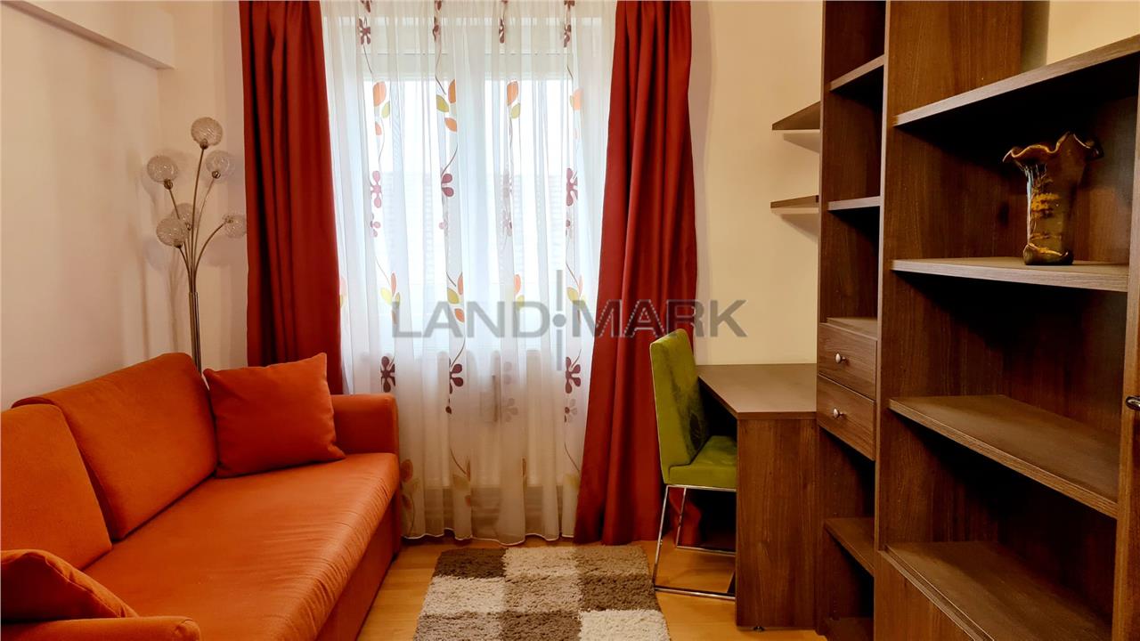Apartament 4 camere de inchiriat,Circumvalatiunii IULIUS MALL