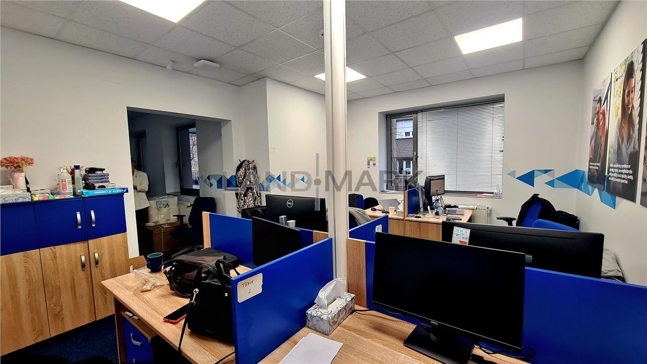 Birouri de inchiriat Central, cladire noua, parcare privata