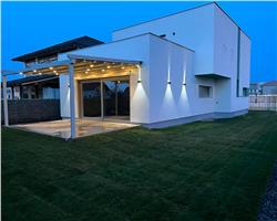 COMISION 0% CASA INTELIGENTA  MINIMALISTA  ZONA LINISTITA CIARDA ROSIE