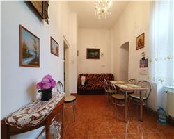 Apartament deosebit cu 3 camere et 1 in cladire istorica Pt. Balcescu