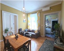 APARTAMENT RENOVAT, IMOBIL ISTORIC, LA 350M DE CATEDRALA, COMISION 0%