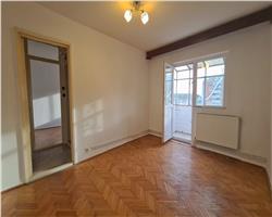 COMISION 0 % Apartament 2 camere neamenajat et 4 str Tibiscum -Fabric