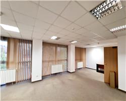 Spatiu birouri  / servicii 300 mp , Semicentral