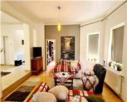 EXCLUSIVITATE , Vila Braytim, 4 dormitoare, garaj, strada linistita.