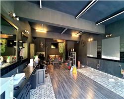 Spatiu comercial 50 mp  Central , vizibilitate buna